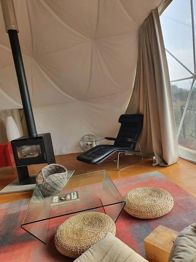 Campo de lujo Hotel Glamping Geodesic Dome In Secluded Eco Retreat Alozaina España