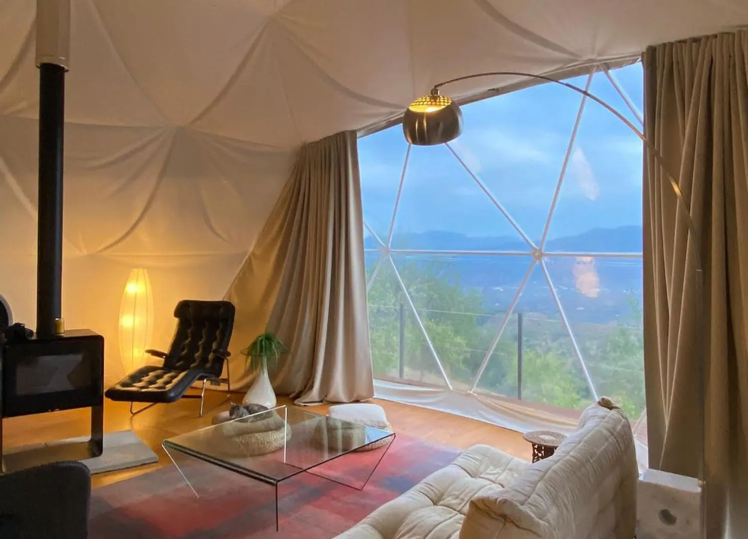 Campo de lujo Hotel Glamping Geodesic Dome In Secluded Eco Retreat Alozaina